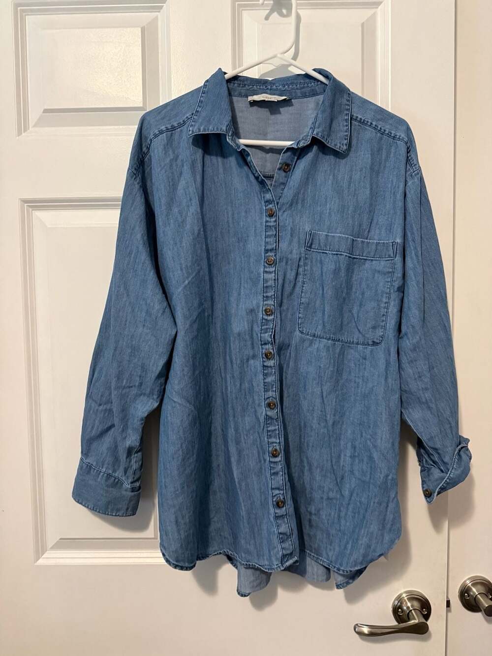 Women’s LOFT Denim Cotton Shirt Size Large